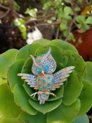 Vtg Crown Trifari Owl On A Perch Brooch Faux Turquoise & Rhinestones Gold Tone