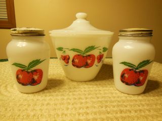 Vintage Fireking Apples Cherries Grease Jar W/ Lid Salt & Pepper Range Set