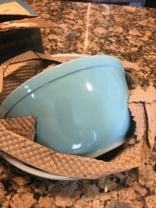 VINTAGE NOS Turquoise Pyrex Mixing Bowls 6