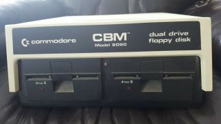 Rare Unique Commodore Cbm 8050 Dual Ieee Drive - Powers On - Pet 8032