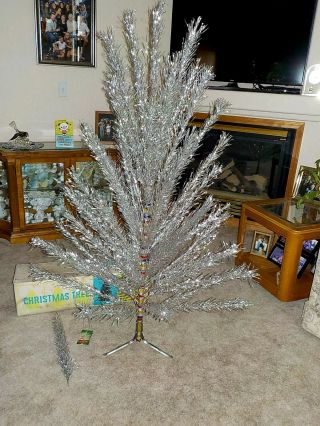 Vintage Aluminum Stainless Foil Christmas Tree Curl And Twist Branches 5 1/2 Ft
