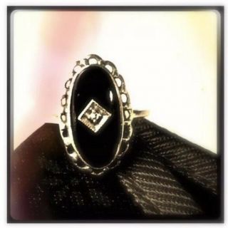 Antique Art Deco 10k White Gold Black Onyx Natural Diamond Ring