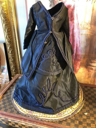 Antique/vintage Silk Taffeta Lady Doll Fashion
