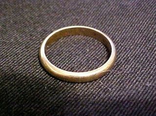 Old 14k Yellow Gold Mans Wedding Ring Size 11 Weighs 4.  9 Grams