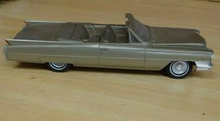 Vintage Jo - Han 1/25 Scale 1964 Cadillac Convertible Dealer Promo Car Friction