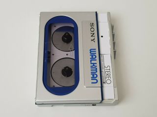 EXTREMELY RARE SONY WALKMAN PERSONAL CASSETTE PLAYER WM - 20 FULL METAL BODY 5