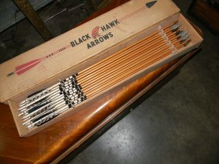 Box Of 12 Vintage Black Hawk Arrows With 3 Blade Broadheads
