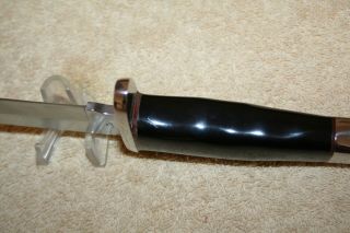 BUCK KNIFE MODEL 124 - VINTAGE 1967 WITH SHEATH - BLACK PHENOLIC HANDLE 9