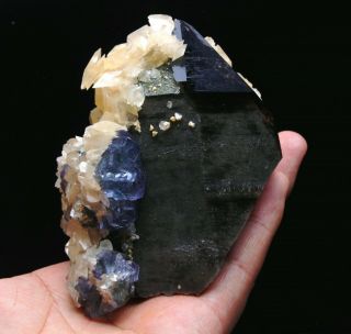 654g Rare Transparent Blue Cube Fluorite Calcite And Black Crystal Mineral Speci
