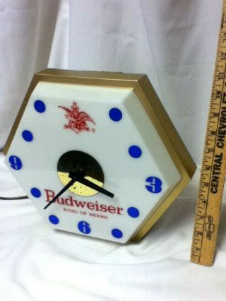 Budweiser beer sign vintage lighted wall clock KING OF BEERS bar light old MP3 4