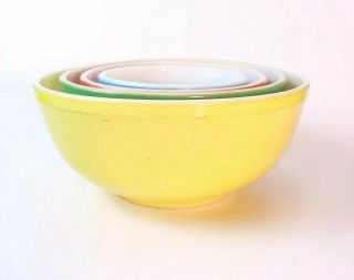 Set 4 Vintage Pyrex Nesting Mixing Bowls Primary Colors Blue Red Green Yellow 2
