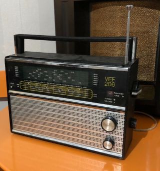 Vintage Soviet Russian Ussr Radio Transistor Vef - 206 Lw Am Mw 6sw