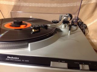 Vintage Technics Sl - 3200 direct drive turntable 8