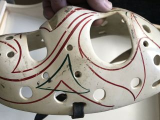 Vintage Cooper Fiberglass Hockey Goalie Face Mask - Leather Straps Pin Stripped 7