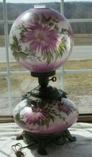 Vintage Gwtw Table 3 - Way Elec Lamp Purple Floral White 24 " H X 12 " W Gorgeous