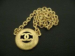 Auth Chanel Vintage Gold Cc Round Chain Choker Necklace