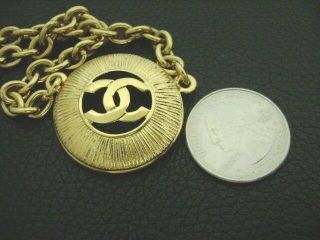 Auth Chanel Vintage Gold CC Round Chain Choker Necklace 7