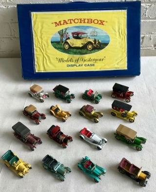 Vintage 1969 British Set MODELS of YESTERYEAR Matchbox Display Case 16 Different 5