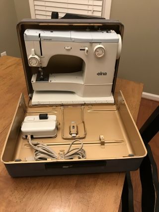 Vintage ELNA 62C Sewing Machine & Metal Case 9 Cams SHIPS FAST 11