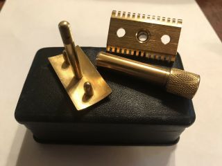 Vintage 1920s Gold Gillette Standard Safety Razor 4