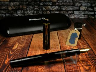 Vintage " Pelikan M150 " Fountain Pen - Jet Black Piston Filler - M - W.  - Germany 1980s