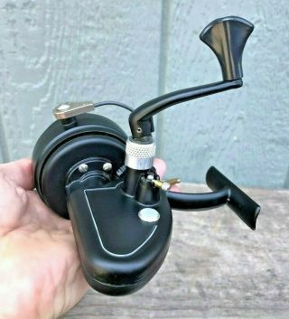 RARE Vintage The ROGUE Model 150 M - 150 Spinning Fishing Reel 7