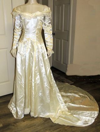 Vtg 1930s Exquisite Luminous Liquid Satin Wedding Bridal Gown/ Train,  Gloves