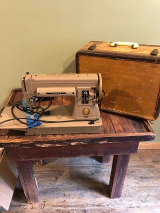 Vintage Portable Singer Sewing Machine 301 With Case Powers On