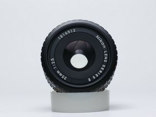 Nikon Series E 35mm F2.  5 Ais Vintage Lens Version 1 Cla 