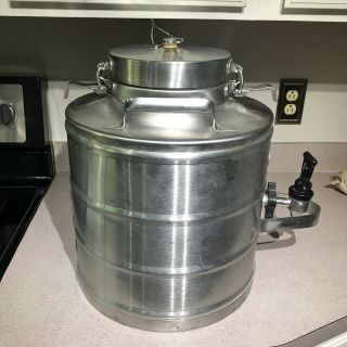 VTG Chef 583 Insulated 5 Gallon Jug Beverage Container Dispenser 5