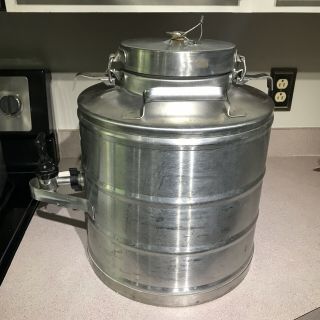 VTG Chef 583 Insulated 5 Gallon Jug Beverage Container Dispenser 7