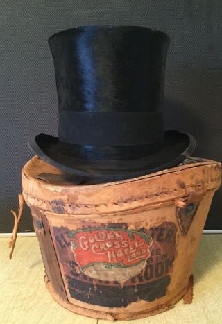 Cuthbertson 435 Strand Top Hat With Leather Case
