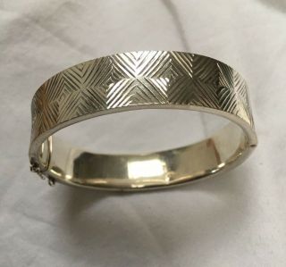 Vintage 1966 Sterling Silver 1.  6cm Wide Bangle English Fully Hallmarked 21.  6g