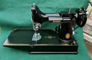 Vintage Singer 221 Featherweight Sewing Machine - And - Good User