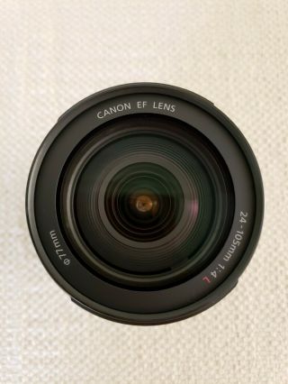 Canon EF 24 - 105mm IS zoom lens / One Owner / Rarely 5