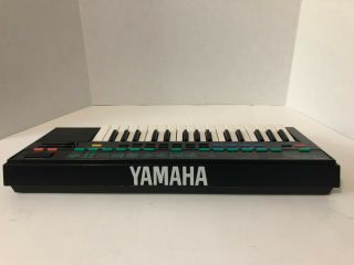 Vintage Yamaha PortaSound VSS - 30 Sampling Keyboard Rare VSS 30 6