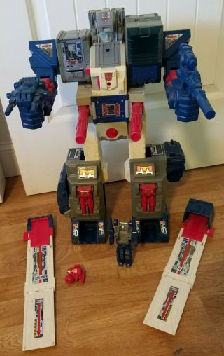 Vintage Hasbro Transformers G1 Fortress Maximus