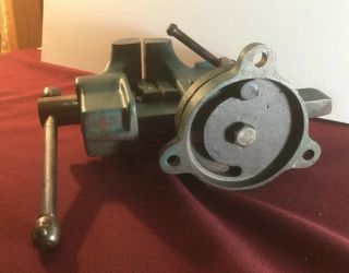 VINTAGE LITTLESTOWN NO.  140 BENCH VISE WITH PIPE JAWS 4