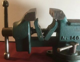 VINTAGE LITTLESTOWN NO.  140 BENCH VISE WITH PIPE JAWS 5