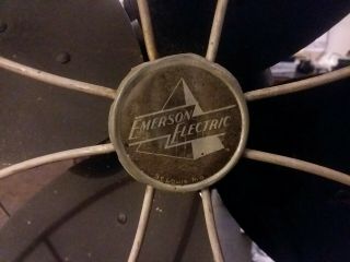 VINTAGE 1940 ' S EMERSON ELECTRIC CAST IRON FAN 79648 - AQ 2