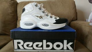 Men ' s 11 Vintage White & Black Allen Iverson Question Shoes Box 12