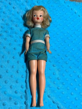 Vintage Ideal Toy Corp Tammy Doll BS - 12 5 in her blue outfit 2
