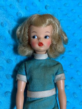 Vintage Ideal Toy Corp Tammy Doll BS - 12 5 in her blue outfit 3