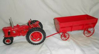 1/12th Scale Vintage Franklin Farmall Model H Tractor & Flareside Wagon
