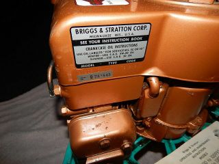 Briggs and Stratton 5hp engine 5 hp motor vintage RARE find 2