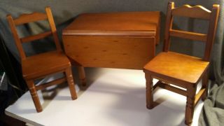 Vintage Pleasant Company American Girl Doll Historical Molly Wood Table & Chairs