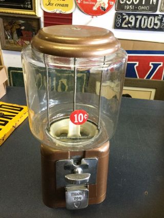 Vintage Gumball/peanut/capsule Machine Oak Acorn Vending Coin Op 10 Cent W/key