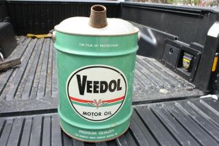 Vintage Veedol Outboard Motor Oil Premium Quality 5 Gallon Metal Bucket Can Tin