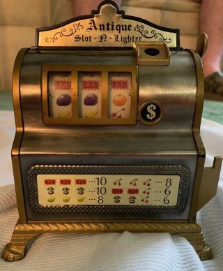 Vintage Waco Table Top Slot Machine Cigarette Lighter -