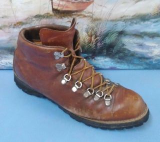 Vtg Danner 3052 Mountain Brown Hiking Boots Vibram Sole Men’s Size 13 B